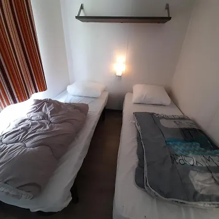Camping Du Nizour Sireuil  Extérieur photo