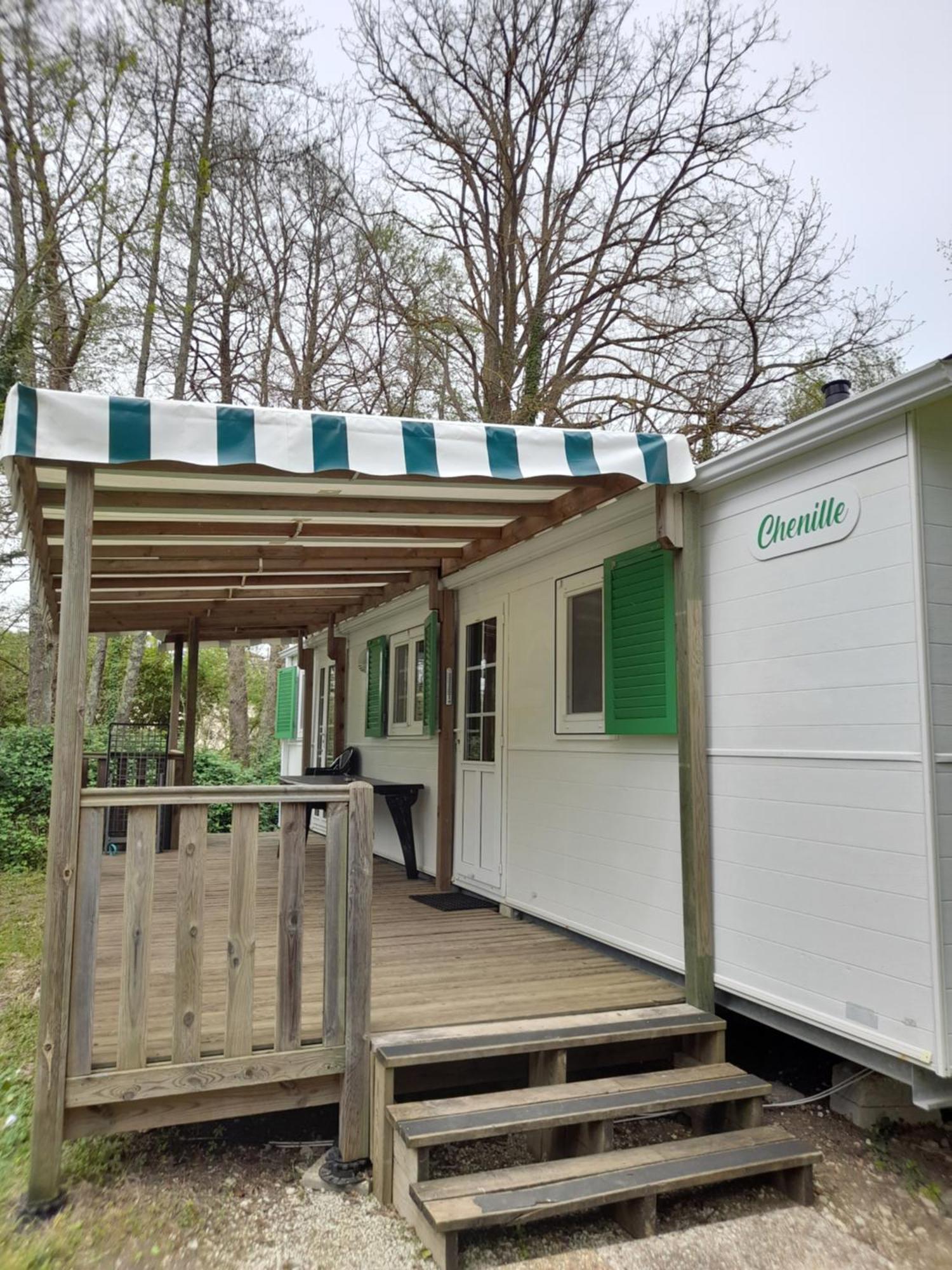 Du Nizour * Sireuil (Charente)